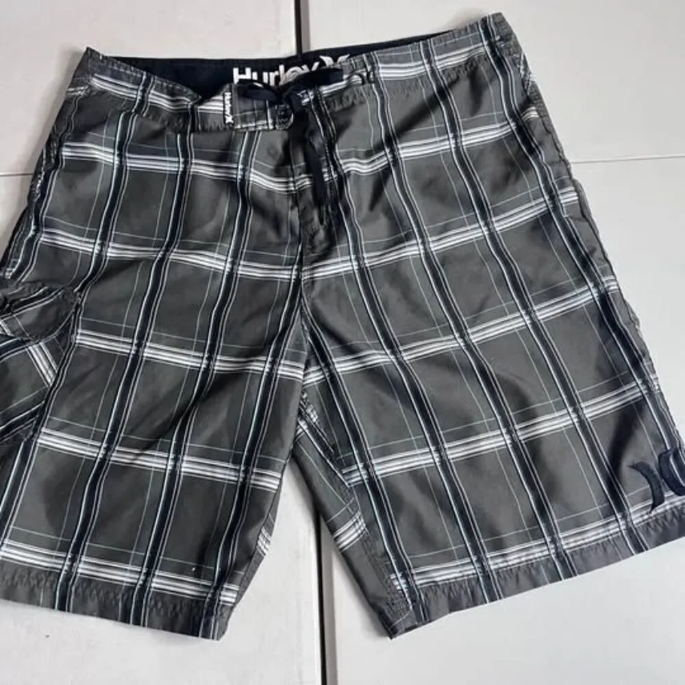 Hurley Plaid Board Shorts grey men’s size 36